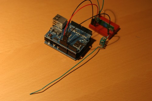 Antenna attached to arduino